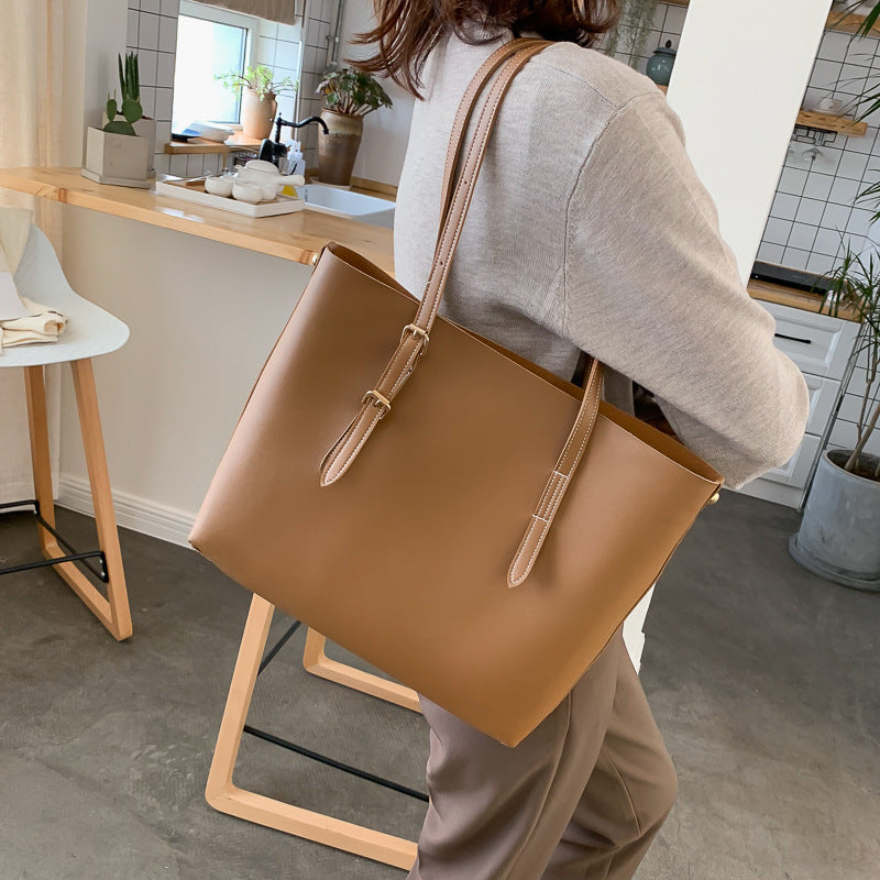 Classic Large Tote Bag – Kybele Autumn 2025