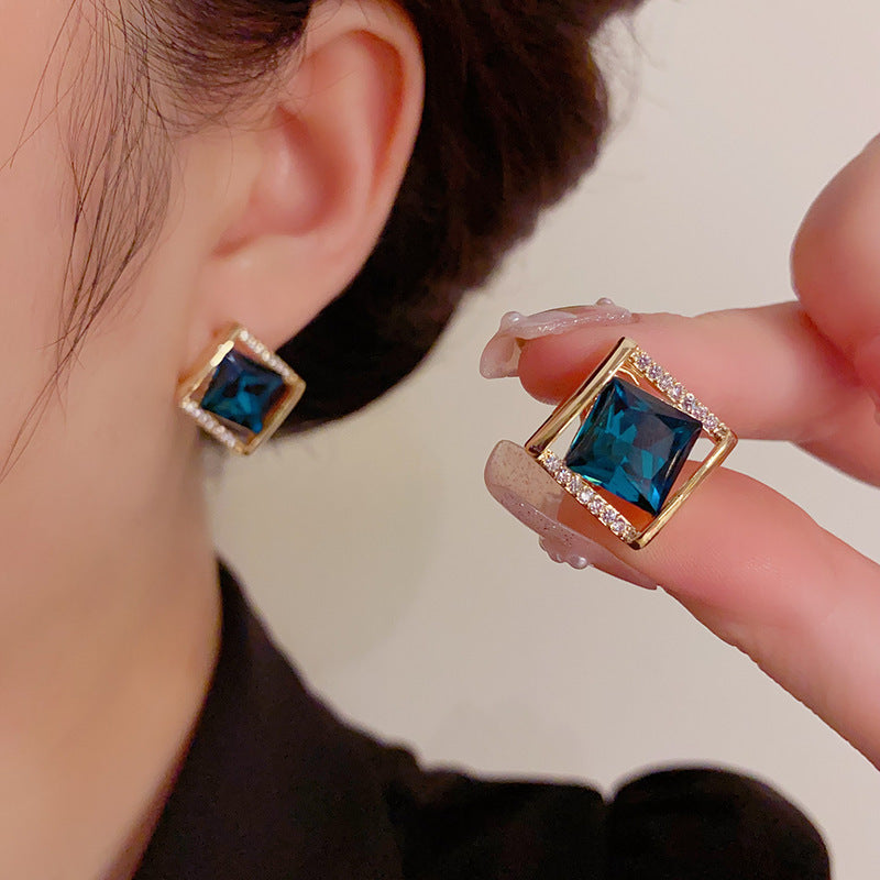 Influencer Fashion Rhombus Zircon Stud Earrings
