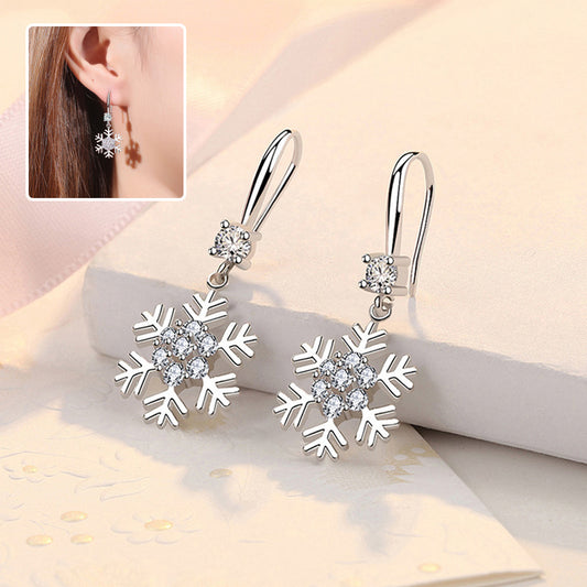 Snowflake Earrings With Rhinestones