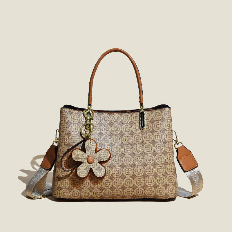 Chic Large-Capacity Tote – Kybele Autumn 2025
