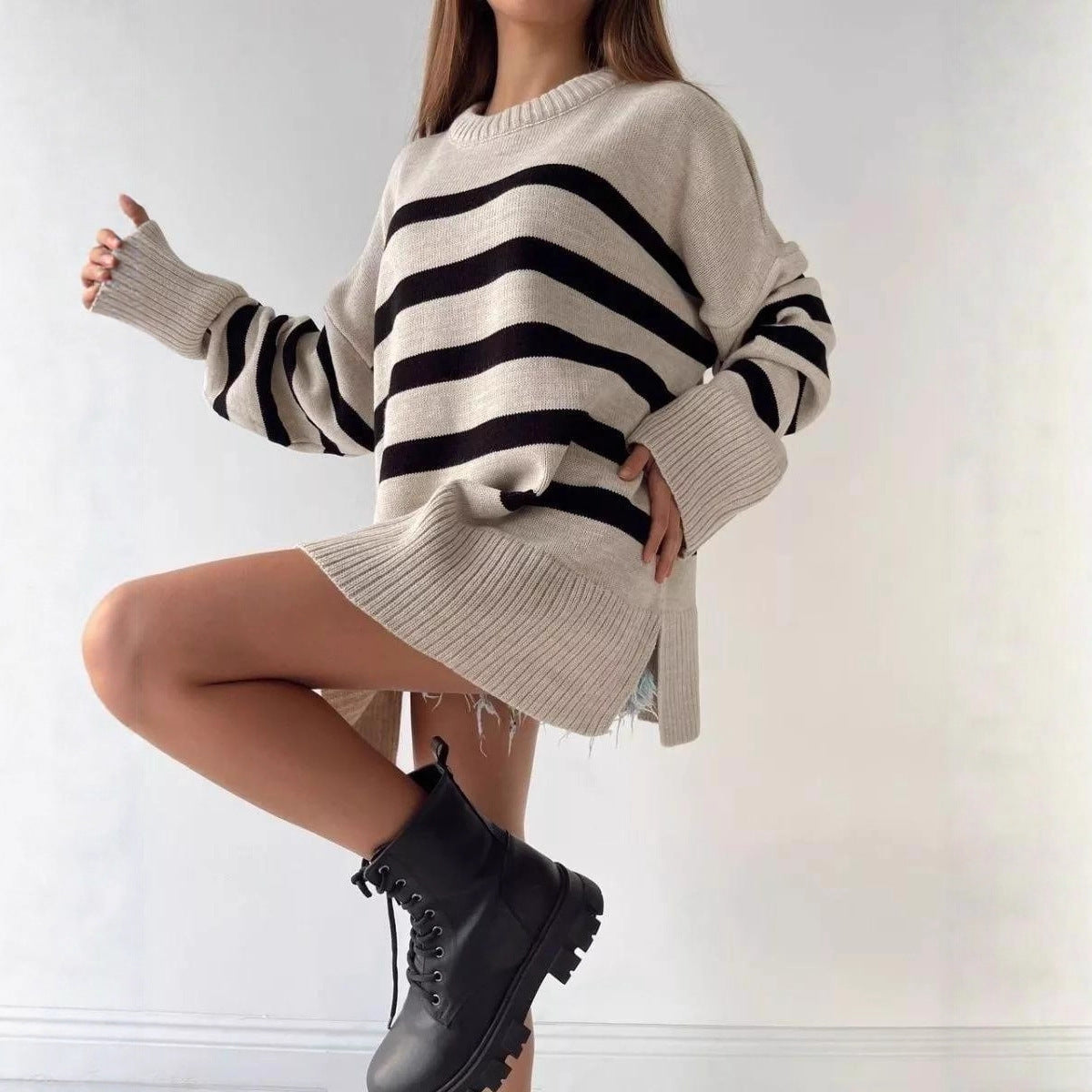 Chic Crew Neck Striped Sweater – Kybele Autumn 2025